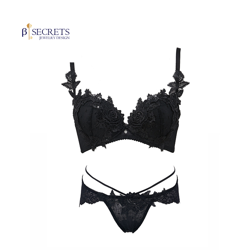 Sheer Bloom & Lace Entwined Lingerie Set