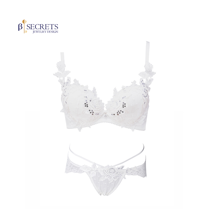 Sheer Bloom & Lace Entwined Lingerie Set