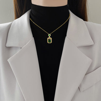 ✨ Heart-Shaped Four-Leaf Clover Necklace Elegant Zircon Pendant✨